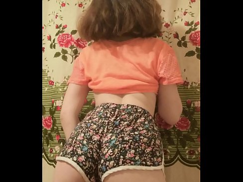 ❤️ Seksikas noor beib strippib oma pükse kaamera ees ära Porno fb at us et.ixiporn.ru
